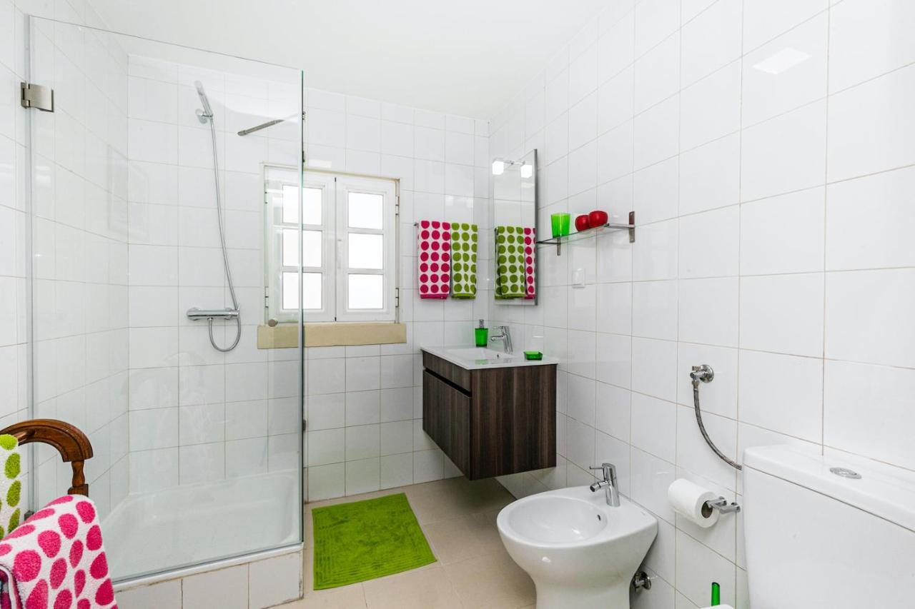 Moderno Apartamento Em Bairro Tipico Lisboeta Lisbon Exterior photo